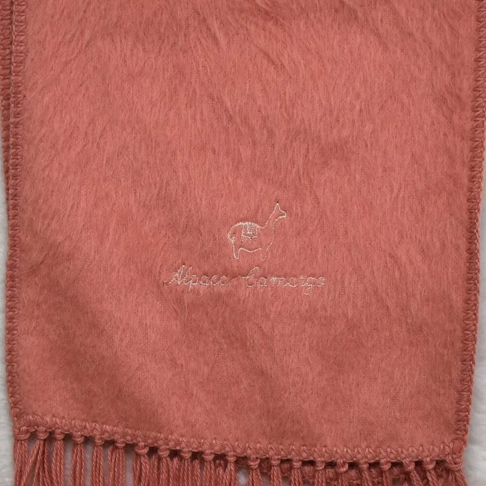 Alpaca Camargo Pink Knit Scarf Alpaca Blend Fuzzy Soft Fringed 75X9 Neutral Peru